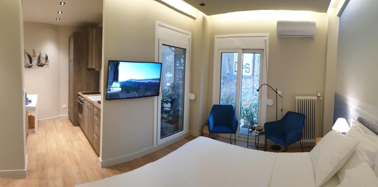 Renovated Studio With Roof Garden Access, 15 M Walk To Acropolis Apartment Атина Екстериор снимка